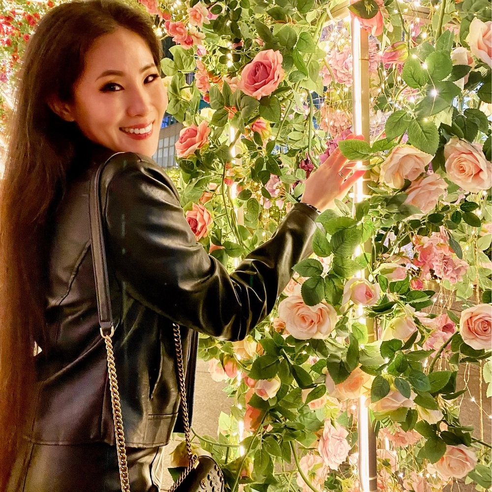 Meet your Posher, Eva